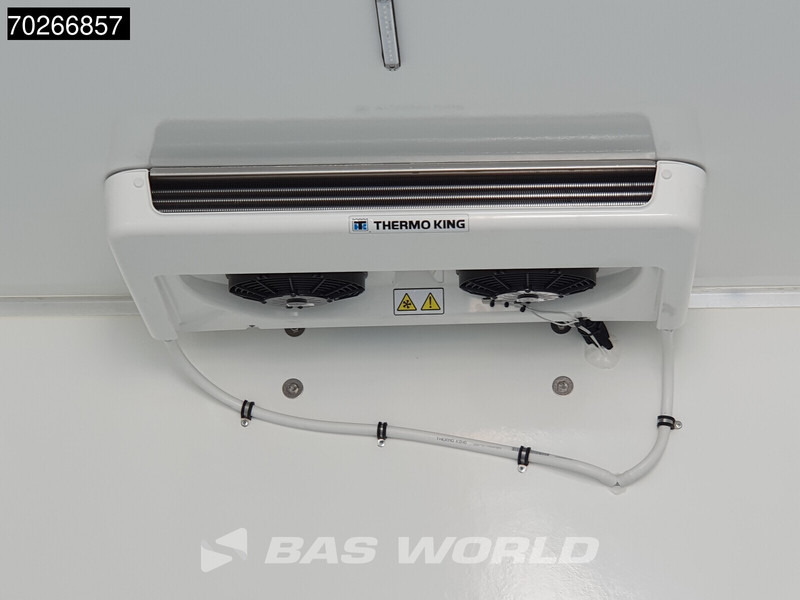 Refrigerated van Mercedes-Benz Sprinter 315 CDI Koelwagen Achterdeuren Thermo King C-250 Airco MBUX Koel Koeler Kühl Kühler Kühlwagen Kühlkoffer 17m3 Airco Cruise contr: picture 6 Refrigerated van Mercedes-Benz Sprinter 315 CDI Koelwagen Achterdeuren Thermo King C-250 Airco MBUX Koel Koeler Kühl Kühler Kühlwagen Kühlkoffer 17m3 Airco Cruise contr: picture 6