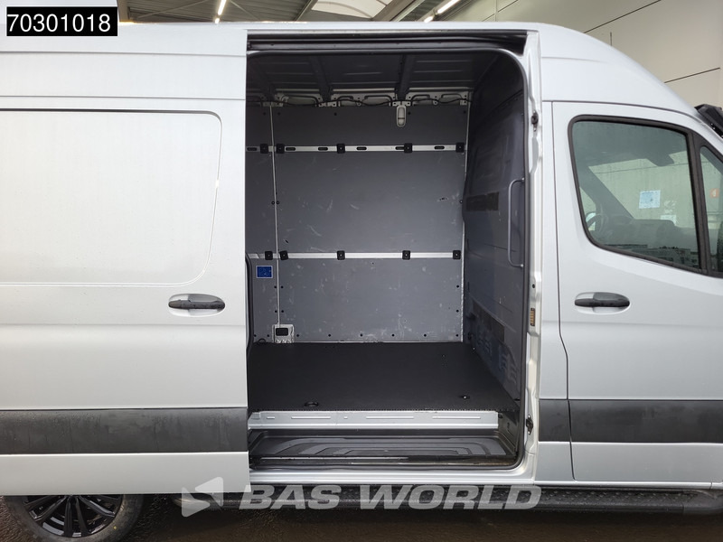Small van Mercedes-Benz Sprinter 315 CDI Special Edition Automaat L2H2 Trekhaak 150PK Airco Camera Parkeersensoren MBUX CarPlay Euro6 L2 12m3 Airco: picture 7