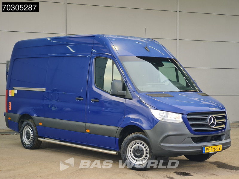 Mercedes-Benz Sprinter 316 CDI D'Hollandia Laadklep Automaat L2H2 Navi Airco Cruise Camera MBUX CarPlay APK 08-2026 Euro6 L2 Airco Cruise control - Panel van: picture 5 Mercedes-Benz Sprinter 316 CDI D'Hollandia Laadklep Automaat L2H2 Navi Airco Cruise Camera MBUX CarPlay APK 08-2026 Euro6 L2 Airco Cruise control - Panel van: picture 5