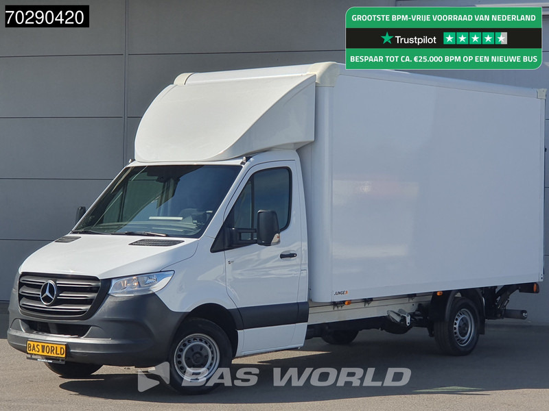 Mercedes-Benz Sprinter 317 CDI Automaat Bakwagen Laadklep Airco Camera Euro6 Meubelbak Koffer 11m3 Airco - Box van: picture 1 Mercedes-Benz Sprinter 317 CDI Automaat Bakwagen Laadklep Airco Camera Euro6 Meubelbak Koffer 11m3 Airco - Box van: picture 1