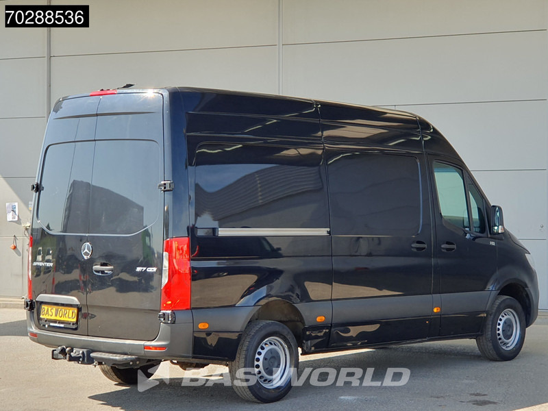 Mercedes-Benz Sprinter 317 CDI Automaat L2H2 3500KG Trekhaak Airco Camera MBUX CarPlay Euro6 L2 12m3 Airco Trekhaak - Panel van: picture 5 Mercedes-Benz Sprinter 317 CDI Automaat L2H2 3500KG Trekhaak Airco Camera MBUX CarPlay Euro6 L2 12m3 Airco Trekhaak - Panel van: picture 5
