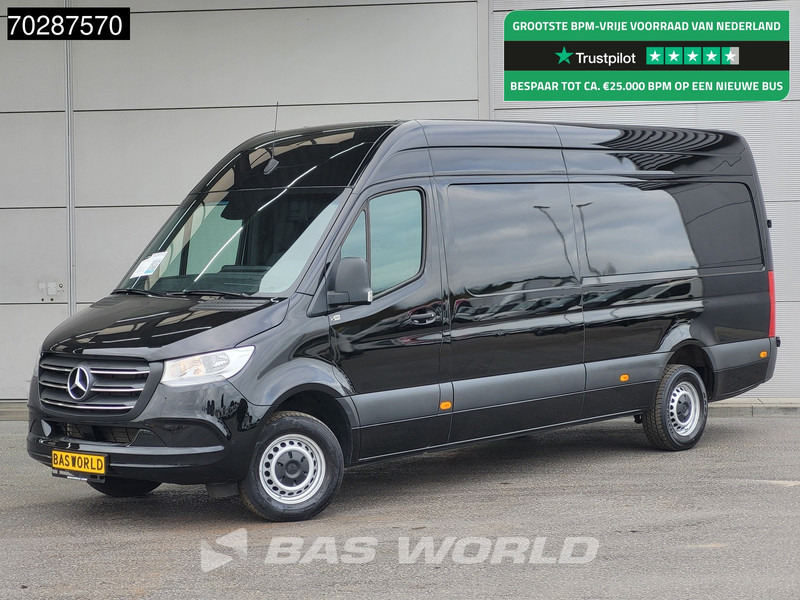 Mercedes-Benz Sprinter 317 CDI Automaat L3H2 170PK Airco Camera Parkeersensoren MBUX CarPlay Euro6 L3 15m3 Airco - Panel van: picture 1 Mercedes-Benz Sprinter 317 CDI Automaat L3H2 170PK Airco Camera Parkeersensoren MBUX CarPlay Euro6 L3 15m3 Airco - Panel van: picture 1