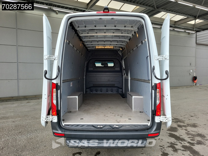 Mercedes-Benz Sprinter 317 CDI Automaat L3H2 Airco Cruise Camera Parkeersensoren MBUX CarPlay Euro6 L3 16m3 Airco - Panel van: picture 3 Mercedes-Benz Sprinter 317 CDI Automaat L3H2 Airco Cruise Camera Parkeersensoren MBUX CarPlay Euro6 L3 16m3 Airco - Panel van: picture 3