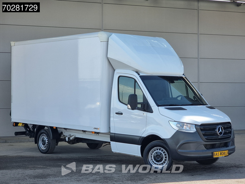 Mercedes-Benz Sprinter 317 CDI Bakwagen Automaat Laadklep Camera Meubelbak Koffer LBW 21m3 Airco - Box van: picture 5 Mercedes-Benz Sprinter 317 CDI Bakwagen Automaat Laadklep Camera Meubelbak Koffer LBW 21m3 Airco - Box van: picture 5