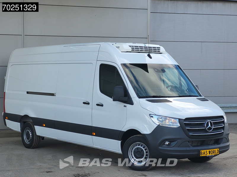 Mercedes-Benz Sprinter 317 CDI Koelwagen L3H2 Thermo King V-200 MAX 230V Stekker Trekhaak Airco Cruise Camera Koeler Koel Kühlwagen 12m3 Airco Trekhaak - Refrigerated van: picture 5 Mercedes-Benz Sprinter 317 CDI Koelwagen L3H2 Thermo King V-200 MAX 230V Stekker Trekhaak Airco Cruise Camera Koeler Koel Kühlwagen 12m3 Airco Trekhaak - Refrigerated van: picture 5