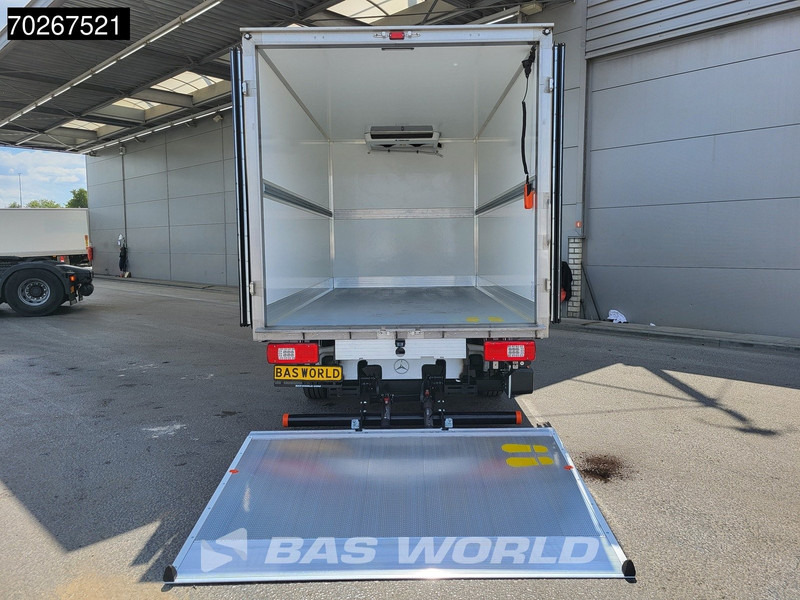 Mercedes-Benz Sprinter 317 CDI Koelwagen Vriezer Laadklep Thermo King V-200 MAX 230V Stekker LED Airco 10inch MBUX CarPlay Euro6 Koel Koeler Kühl Kühle - Refrigerated van: picture 3 Mercedes-Benz Sprinter 317 CDI Koelwagen Vriezer Laadklep Thermo King V-200 MAX 230V Stekker LED Airco 10inch MBUX CarPlay Euro6 Koel Koeler Kühl Kühle - Refrigerated van: picture 3