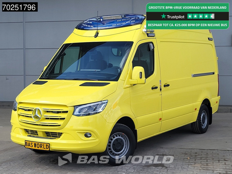 Mercedes-Benz Sprinter 319 CDI Automaat L2H2 New! Ambulance Ziekenwagen Rettungswagen Krankenwagen 10m3 Airco Cruise control - Ambulance: picture 1 Mercedes-Benz Sprinter 319 CDI Automaat L2H2 New! Ambulance Ziekenwagen Rettungswagen Krankenwagen 10m3 Airco Cruise control - Ambulance: picture 1