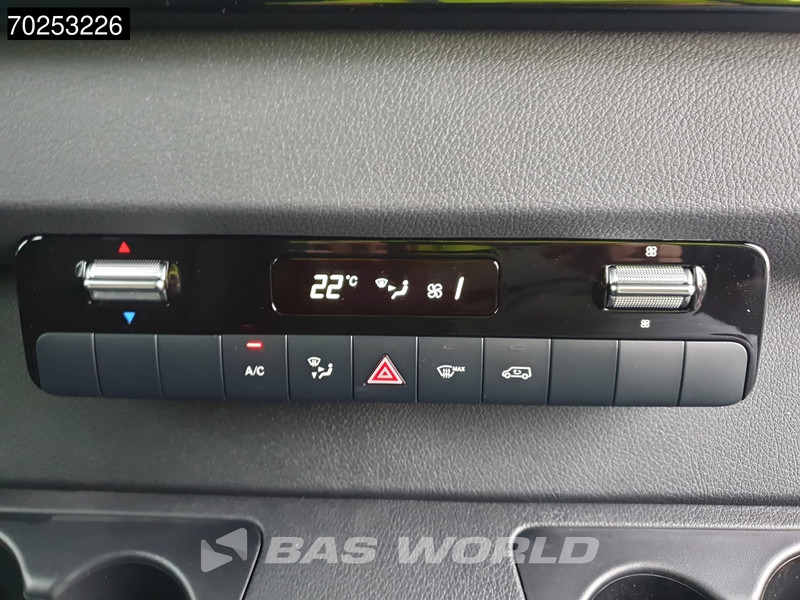 Panel van Mercedes-Benz Sprinter 319 CDI Automaat L2H2 model 2025 Camera MBUX LED Airco Cruise 11m3 Airco Cruise control: picture 14
