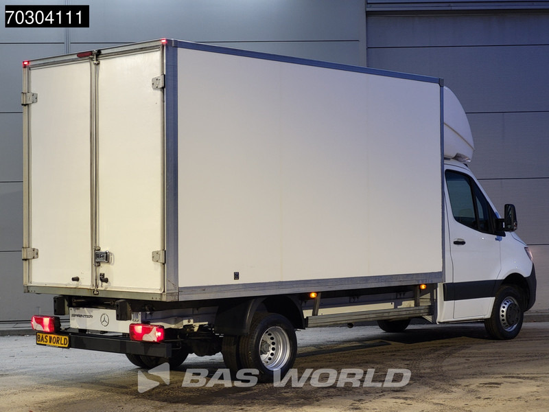 Mercedes-Benz Sprinter 514 CDI Dubbellucht Bakwagen Achterdeuren Airco Cruise MBUX CarPlay Euro6 Meubelbak Koffer Airco Cruise control - Box van: picture 5 Mercedes-Benz Sprinter 514 CDI Dubbellucht Bakwagen Achterdeuren Airco Cruise MBUX CarPlay Euro6 Meubelbak Koffer Airco Cruise control - Box van: picture 5