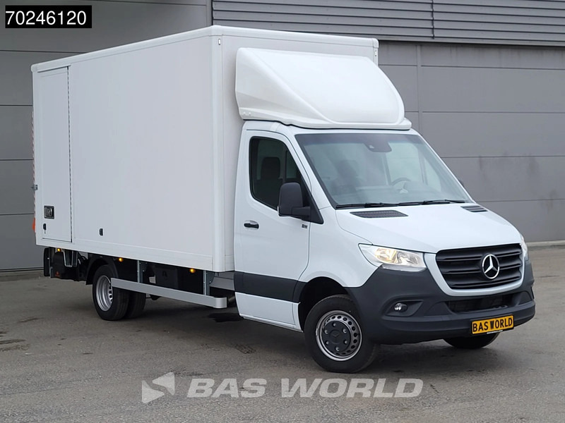 Mercedes-Benz Sprinter 515 CDI Automaat 1000kg Laadklep Dubbellucht Bakwagen MBUX Airco Cruise MBUX Koffer Meubelbak 21m3 Airco Cruise control - Box van: picture 2 Mercedes-Benz Sprinter 515 CDI Automaat 1000kg Laadklep Dubbellucht Bakwagen MBUX Airco Cruise MBUX Koffer Meubelbak 21m3 Airco Cruise control - Box van: picture 2