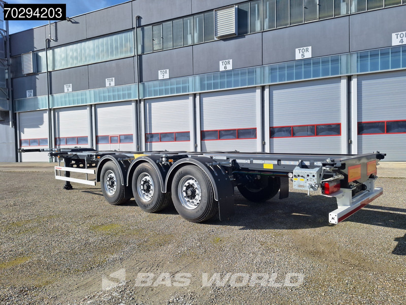 Kässbohrer K.SHG S / 40 - 12 / 27 EU 3 axles NEW! Front – Middle – Rear Extendable Container Chassis - Curtainsider semi-trailer: picture 3 Kässbohrer K.SHG S / 40 - 12 / 27 EU 3 axles NEW! Front – Middle – Rear Extendable Container Chassis - Curtainsider semi-trailer: picture 3