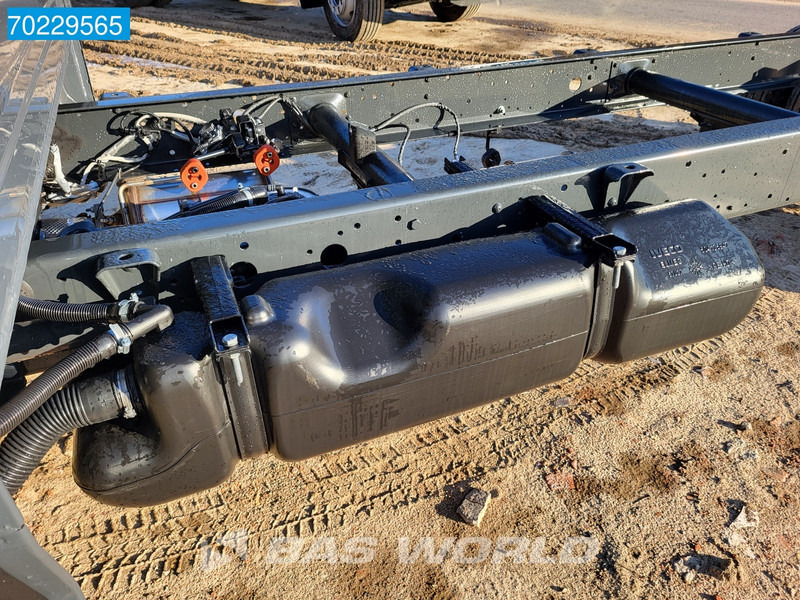 Leasing of Iveco Daily 70C18 475WB Chassis Cabine Fahrgestell Airco Cruise Navi A/C Iveco Daily 70C18 475WB Chassis Cabine Fahrgestell Airco Cruise Navi A/C: picture 11