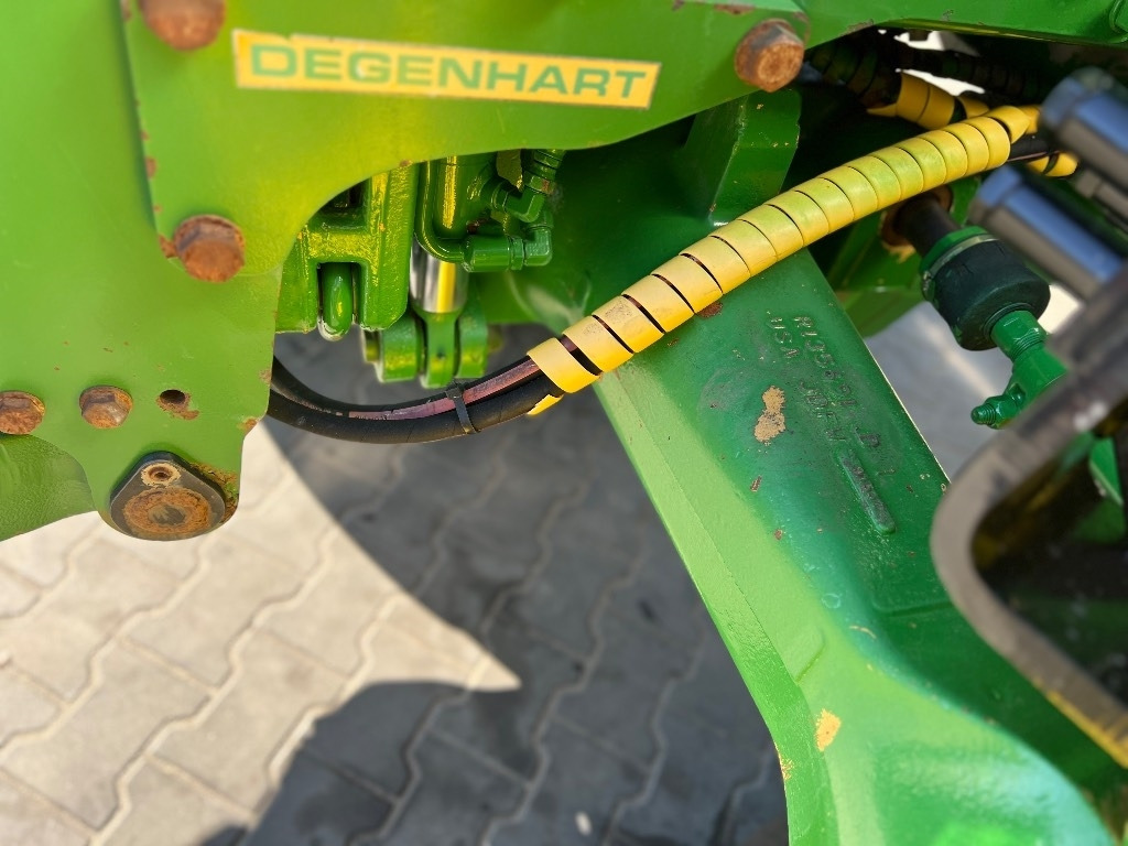 John Deere 7710 PQ - Farm tractor: picture 4 John Deere 7710 PQ - Farm tractor: picture 4