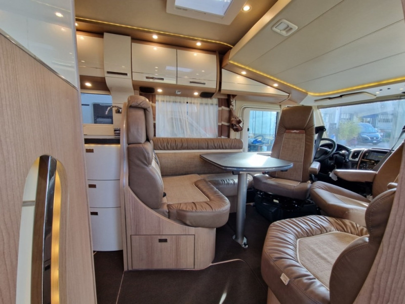 Carthago C-Tourer I 148 LE - Integrated motorhome: picture 5 Carthago C-Tourer I 148 LE - Integrated motorhome: picture 5