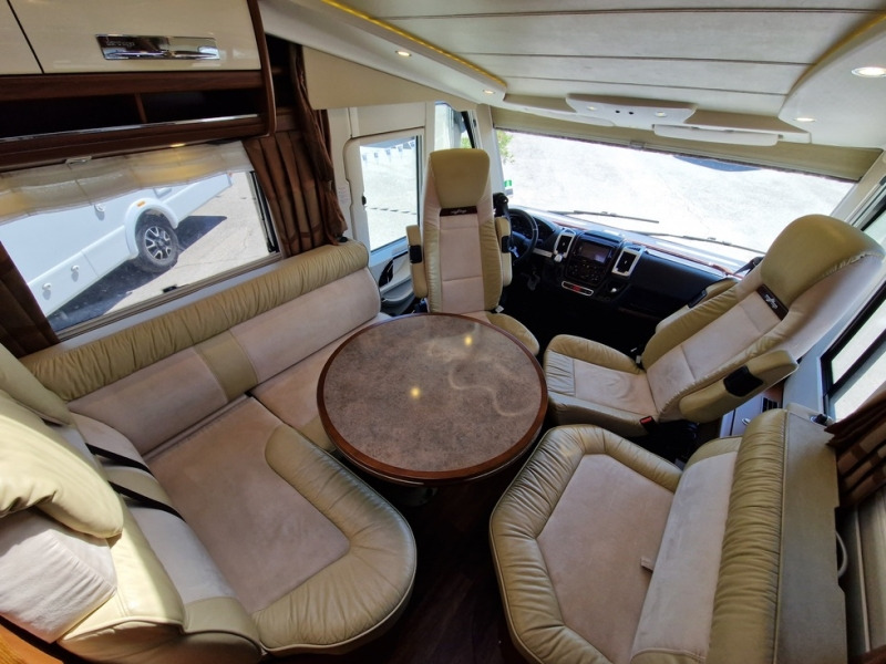 Integrated motorhome Carthago E-Line 51 QB: picture 8