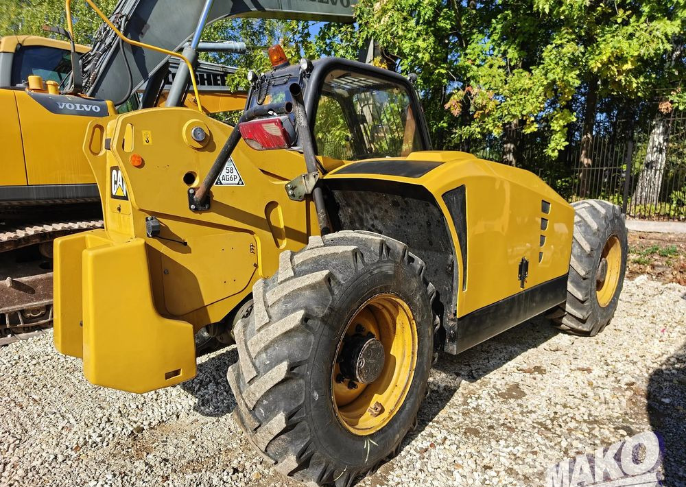 Caterpillar TH407 - Telescopic handler: picture 5 Caterpillar TH407 - Telescopic handler: picture 5