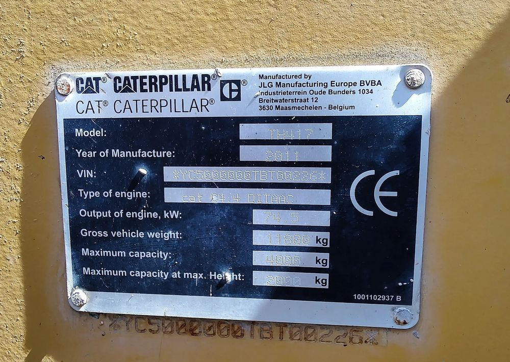 Telescopic handler Caterpillar TH417: picture 10