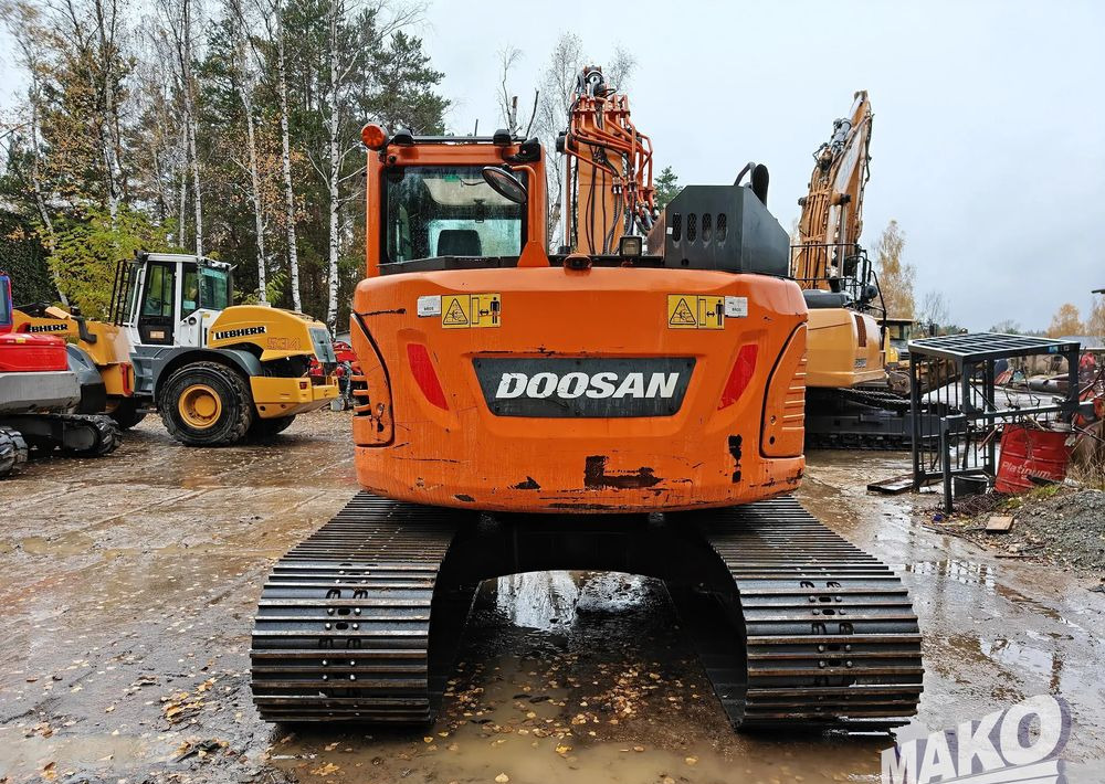 Crawler excavator Doosan DX140LCR-5: picture 10