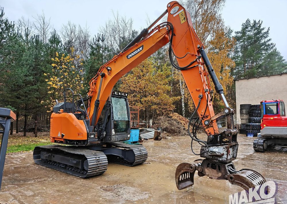 Crawler excavator Doosan DX140LCR-5: picture 6