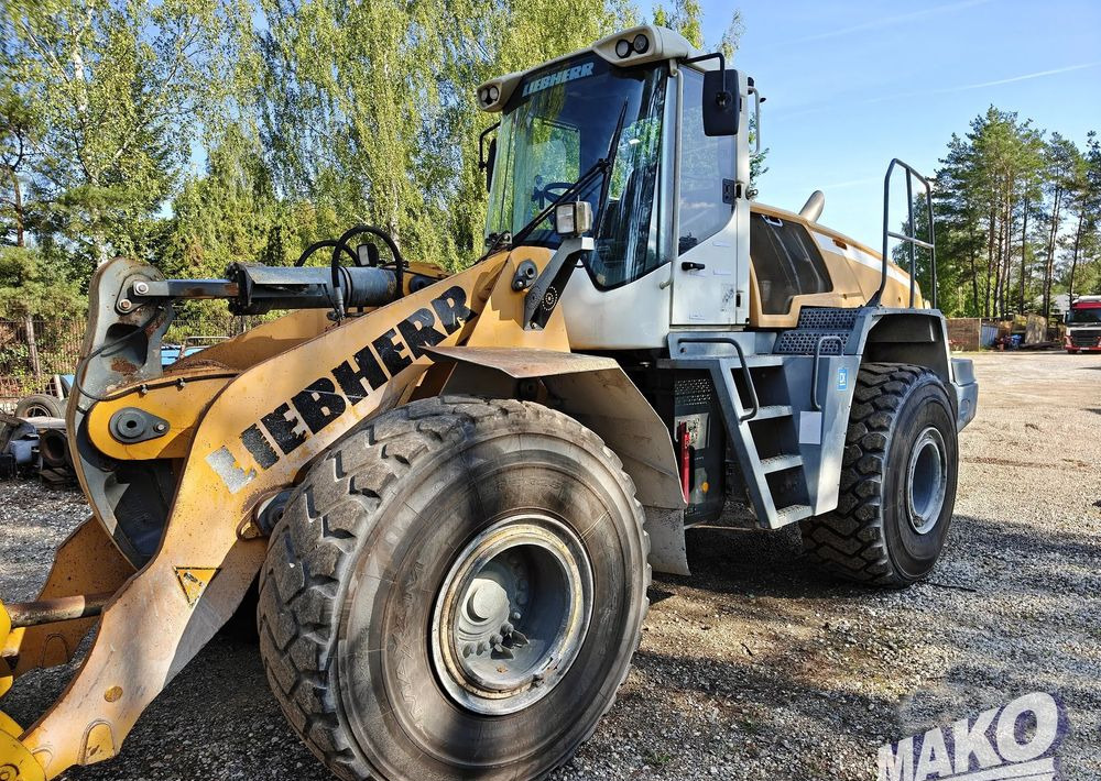 Liebherr L566 - Wheel loader: picture 3 Liebherr L566 - Wheel loader: picture 3
