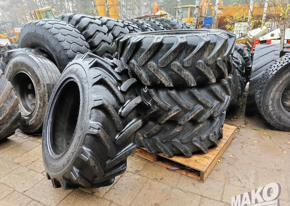 Opony rolnicze przemysłowe 15.5/80-24 lub 400/80-24 IND - Tire for Construction machinery: picture 1 Opony rolnicze przemysłowe 15.5/80-24 lub 400/80-24 IND - Tire for Construction machinery: picture 1