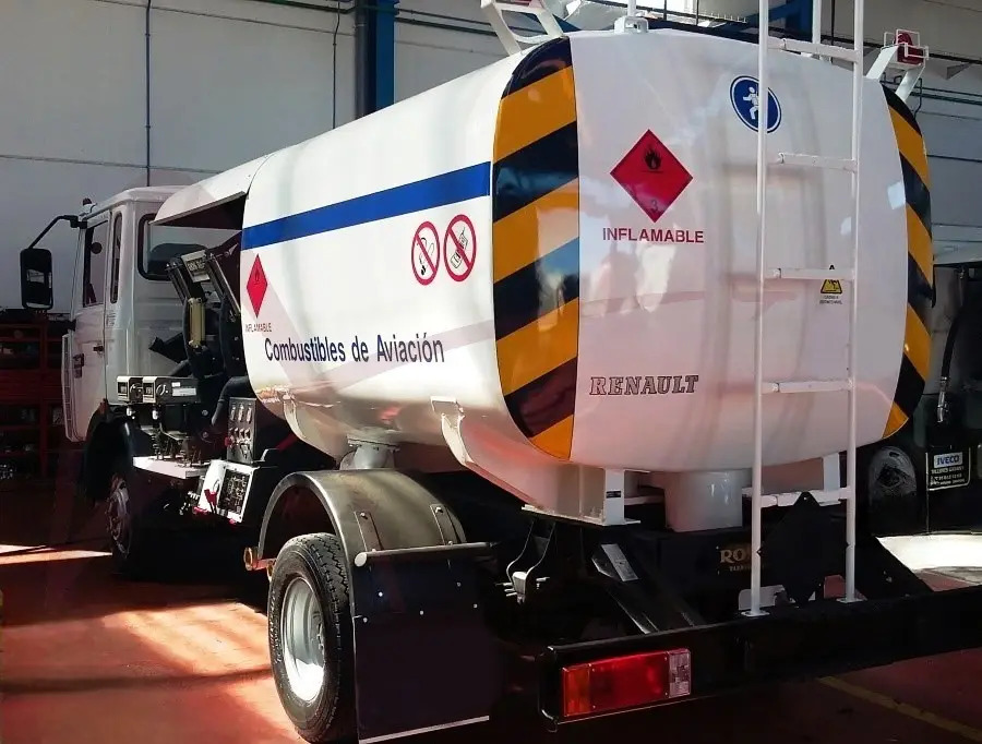 AVGAS B-100 - Tank truck: picture 3 AVGAS B-100 - Tank truck: picture 3