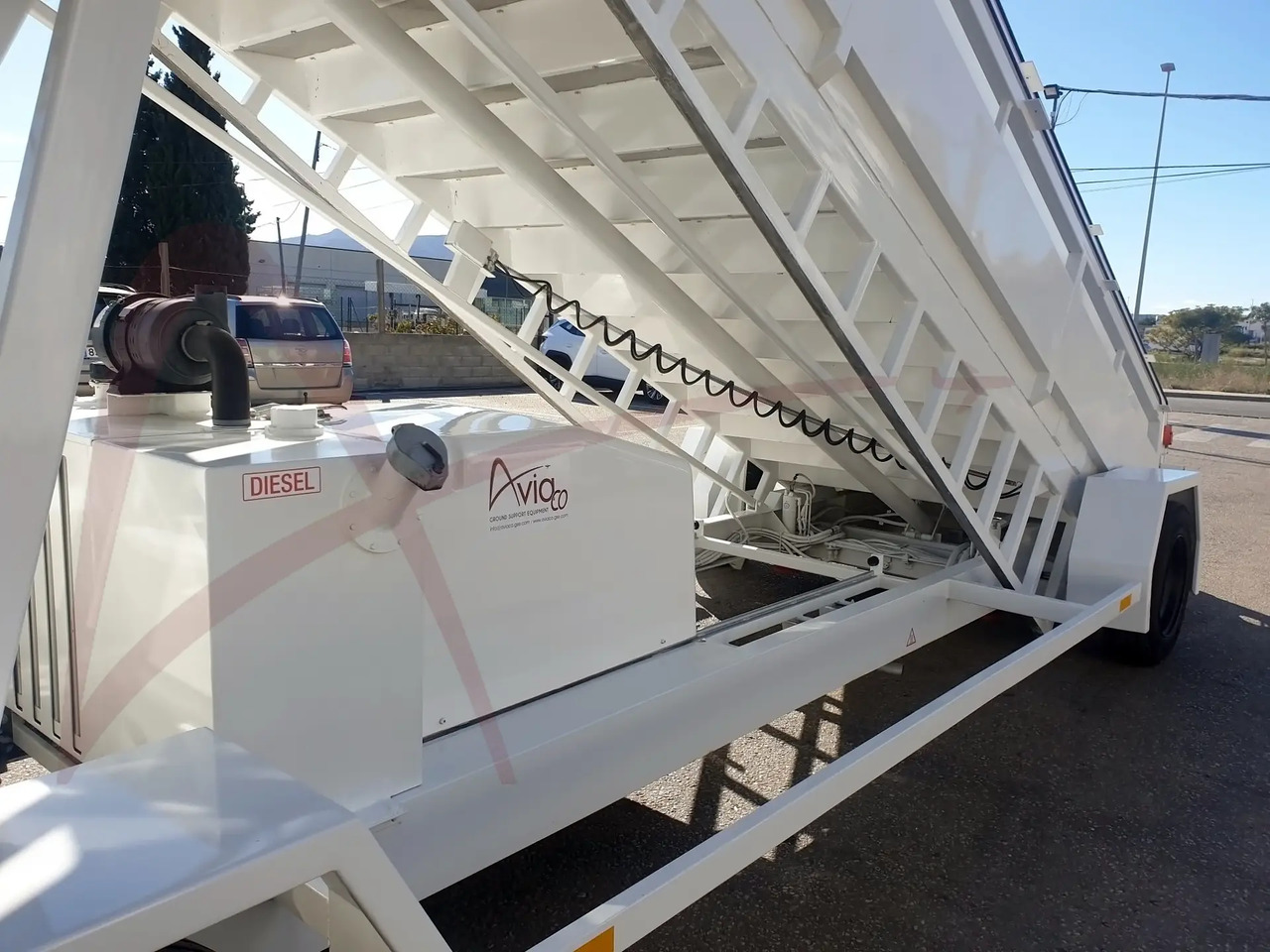 EINSA EDU-WIDE - Passenger stairs: picture 5 EINSA EDU-WIDE - Passenger stairs: picture 5