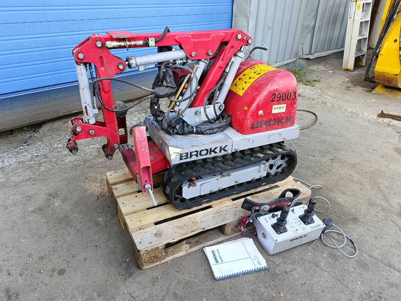 Brokk mini cut 40 demolition robot remote controlled - Crawler excavator: picture 1 Brokk mini cut 40 demolition robot remote controlled - Crawler excavator: picture 1