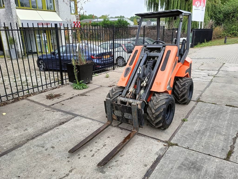 Cast 33 TLS minishovel mini loader giant avant 1400kg - Compact track loader: picture 5 Cast 33 TLS minishovel mini loader giant avant 1400kg - Compact track loader: picture 5