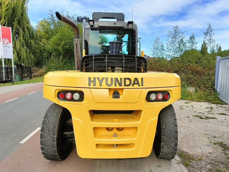 Hyundai 160 D-9 heftruck forklift stapler 16 ton CE - Diesel forklift: picture 3 Hyundai 160 D-9 heftruck forklift stapler 16 ton CE - Diesel forklift: picture 3