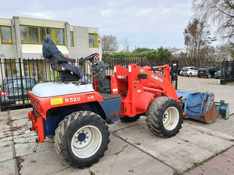 Wheel loader Kubota R 520 shovel wiellader loader lader met bak/vorken: picture 1