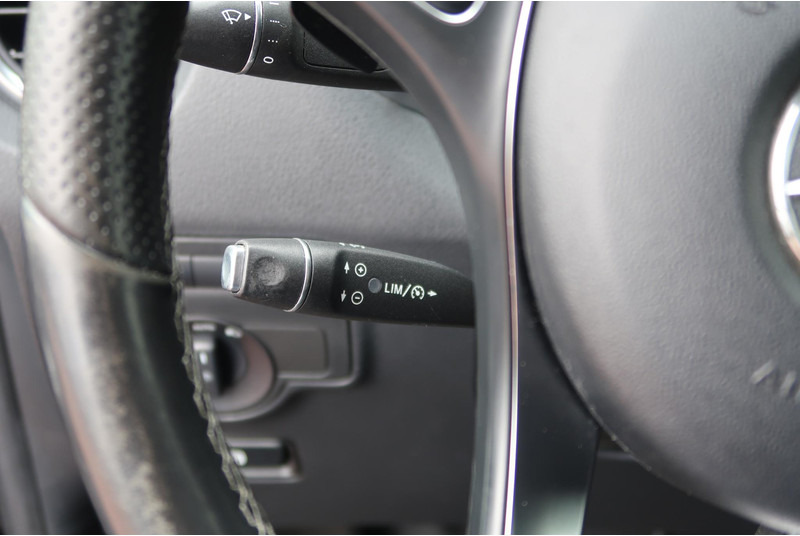 Mercedes-Benz Vito 114 CDI Lang Business AUT/ LED/ LEDER/ STOELVERW/ CAMERA/ ETC. - Small van: picture 5 Mercedes-Benz Vito 114 CDI Lang Business AUT/ LED/ LEDER/ STOELVERW/ CAMERA/ ETC. - Small van: picture 5