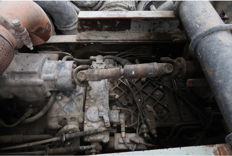 Concrete mixer truck Renault Kerax 370 8X4/ MIXER/ BARYVAL 9 M3/ CRUISE CONTROL/: picture 12