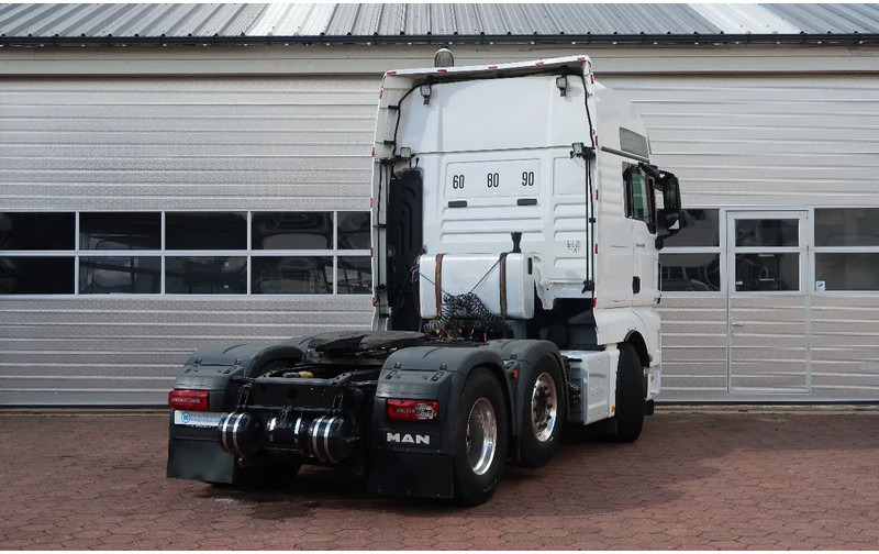 MAN TGX 26.580 6X2/4 RETARDER/ STEERED-PUSHER/ PTO/ ETC - Tractor unit: picture 4 MAN TGX 26.580 6X2/4 RETARDER/ STEERED-PUSHER/ PTO/ ETC - Tractor unit: picture 4