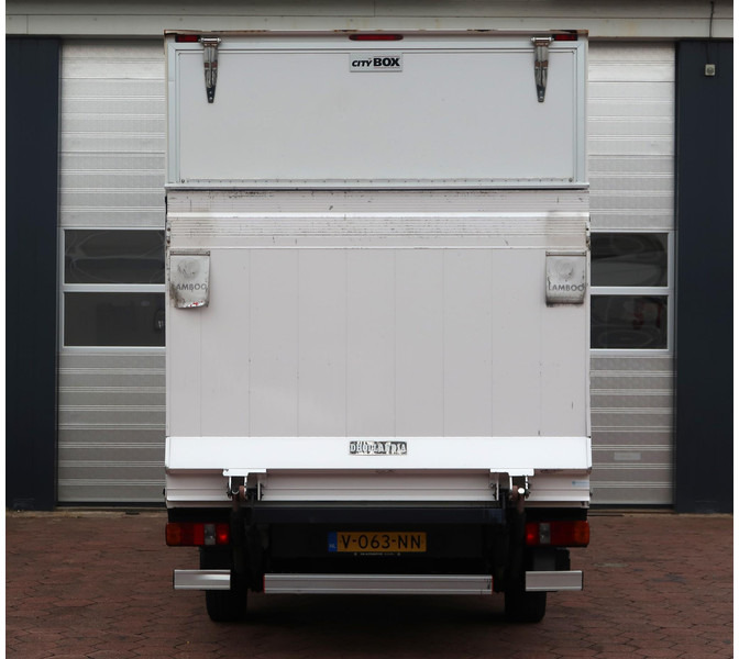 Leasing of Volkswagen Crafter 35 2.0 TDI LAADKLEP/ AIRCO/ CRUISE Volkswagen Crafter 35 2.0 TDI LAADKLEP/ AIRCO/ CRUISE: picture 16