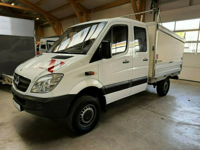 MERCEDES-BENZ Sprinter 316 CDI Doka 4x4 Untersetzung - Flatbed van, Combi van: picture 1 MERCEDES-BENZ Sprinter 316 CDI Doka 4x4 Untersetzung - Flatbed van, Combi van: picture 1