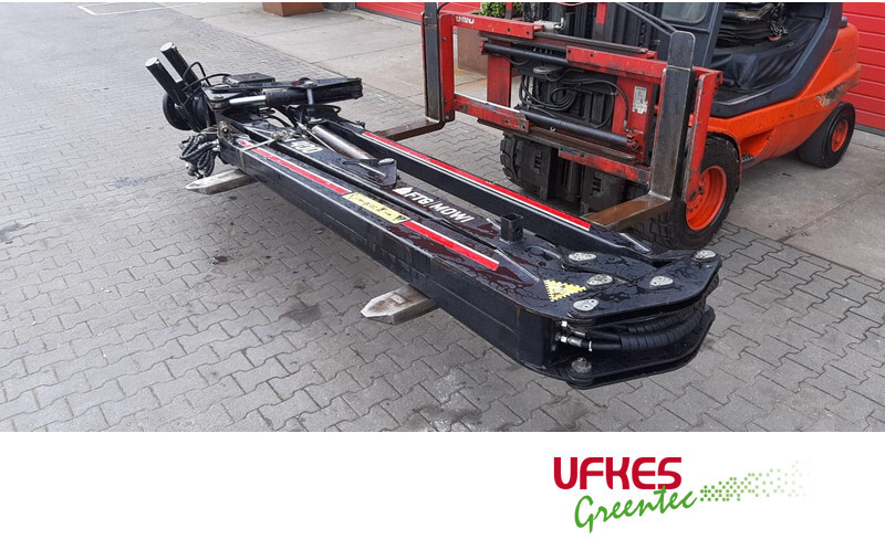 Greentec (Cheetah) 1445 - Mowi 400 - Wood chipper: picture 4 Greentec (Cheetah) 1445 - Mowi 400 - Wood chipper: picture 4