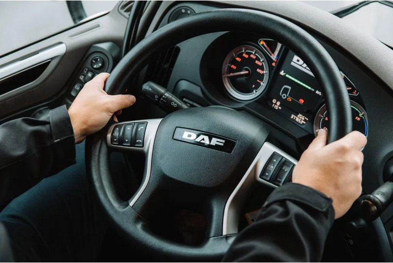 Tractor unit DAF XF 480 SC 4x2 | Leasing from €1513/month: picture 14