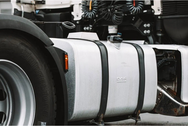 Tractor unit DAF XF 480 SC 4x2 | Leasing from €1513/month: picture 12