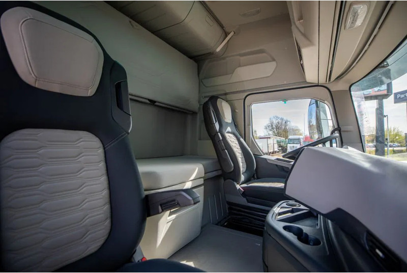 Leasing of Ford F-Max 500 | Leasing from €1420/month Ford F-Max 500 | Leasing from €1420/month: picture 9