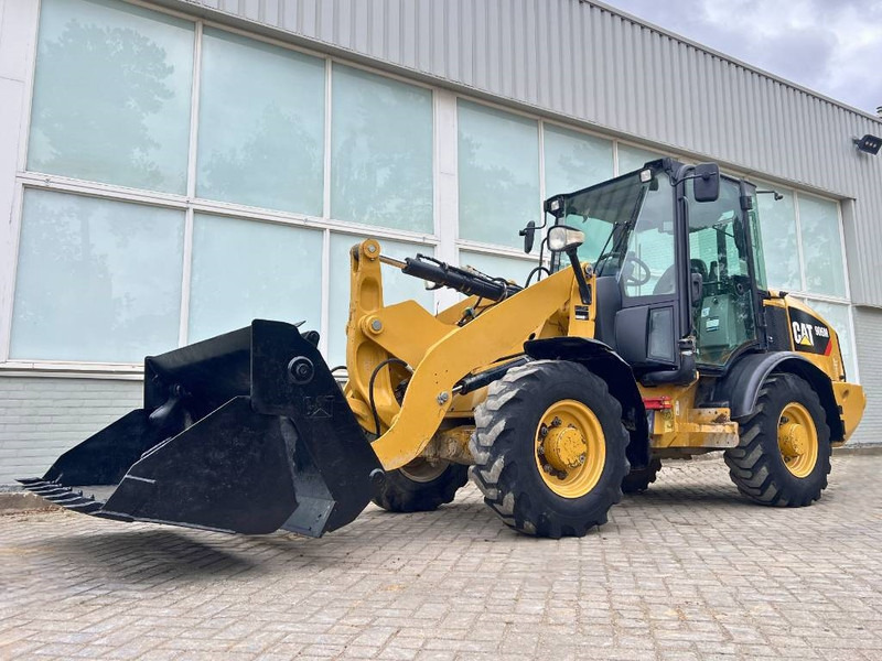 Cat 906 M 2016 - Wheel loader: picture 2 Cat 906 M 2016 - Wheel loader: picture 2