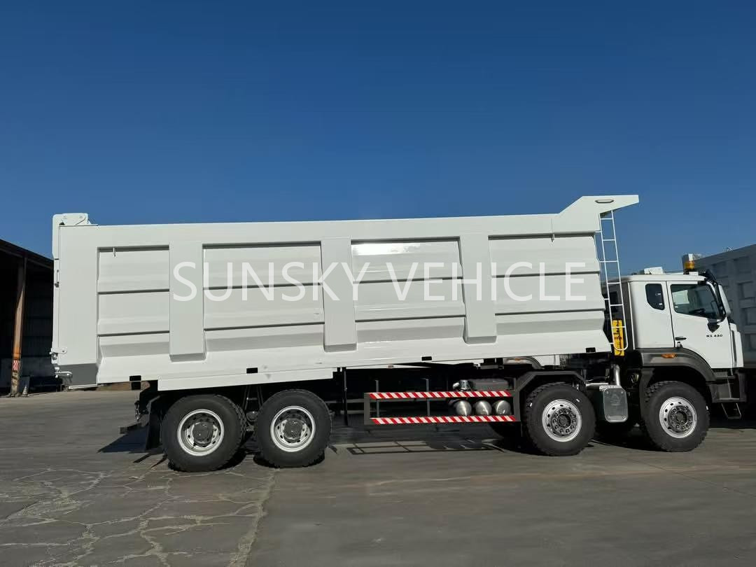 HOHAN Brand New 8X4 400HP Dump Truck - Tipper: picture 1 HOHAN Brand New 8X4 400HP Dump Truck - Tipper: picture 1