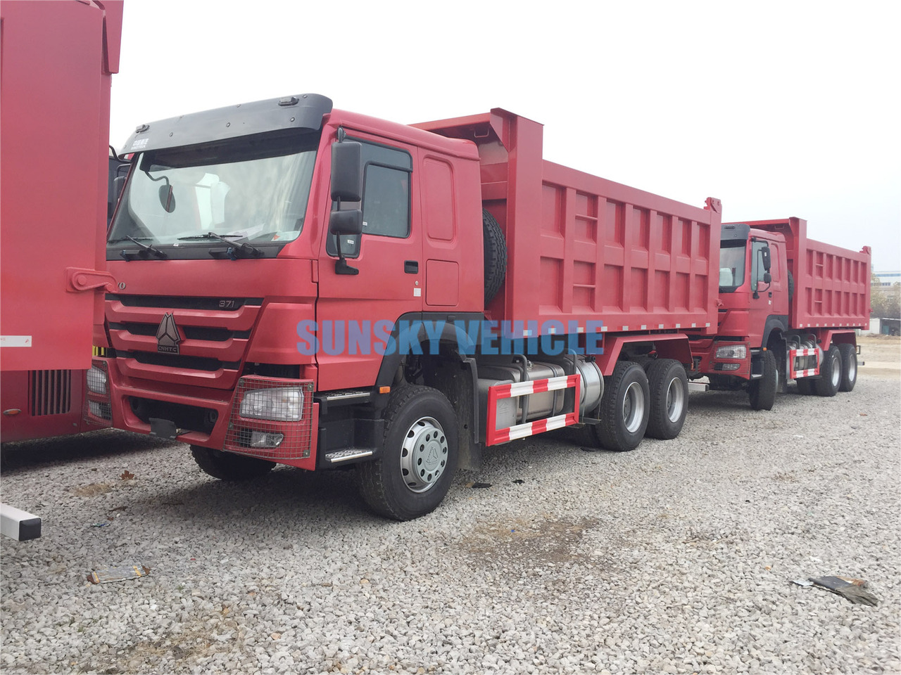 HOWO Brand New 6X4 380/430HP Tipper Truck - Tipper: picture 4 HOWO Brand New 6X4 380/430HP Tipper Truck - Tipper: picture 4