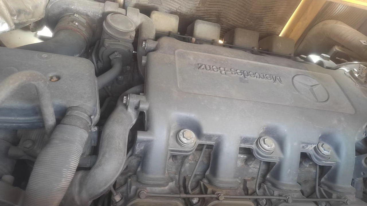 XCMG Factory Second Hand Mobile Truck Crane QAY200 200 Ton All Terrain Cranes In Good Condition - All terrain crane: picture 5 XCMG Factory Second Hand Mobile Truck Crane QAY200 200 Ton All Terrain Cranes In Good Condition - All terrain crane: picture 5