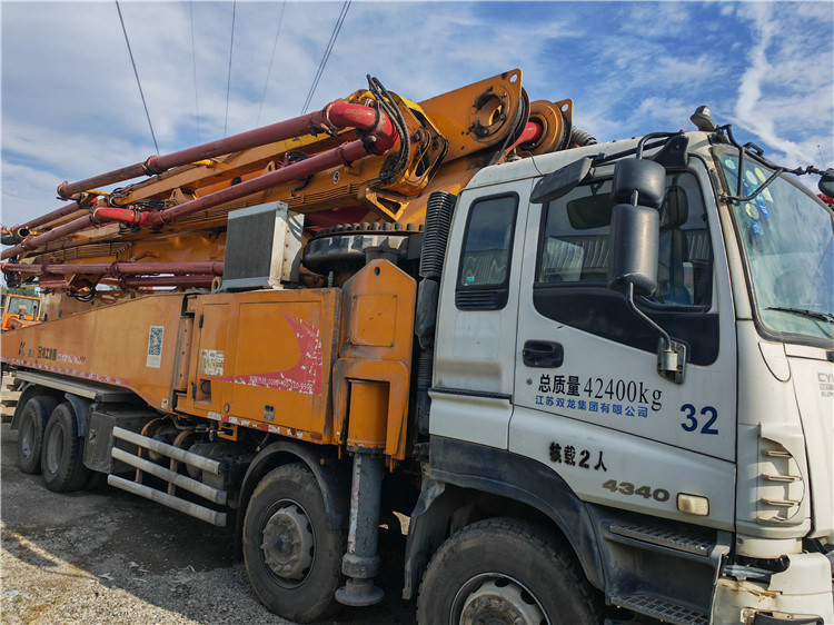 XCMG Official Hb60K 2016 Year Used 56m Truck-Mounted Concrete Pump Truck for Sale - Concrete pump truck: picture 2 XCMG Official Hb60K 2016 Year Used 56m Truck-Mounted Concrete Pump Truck for Sale - Concrete pump truck: picture 2
