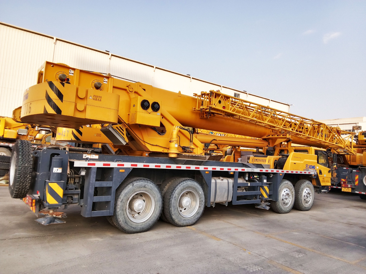 XCMG Official Second Hand 55Ton Telescopic Truck Crane QY55K5D Used Mobile Crane For Sale - Mobile crane: picture 4 XCMG Official Second Hand 55Ton Telescopic Truck Crane QY55K5D Used Mobile Crane For Sale - Mobile crane: picture 4