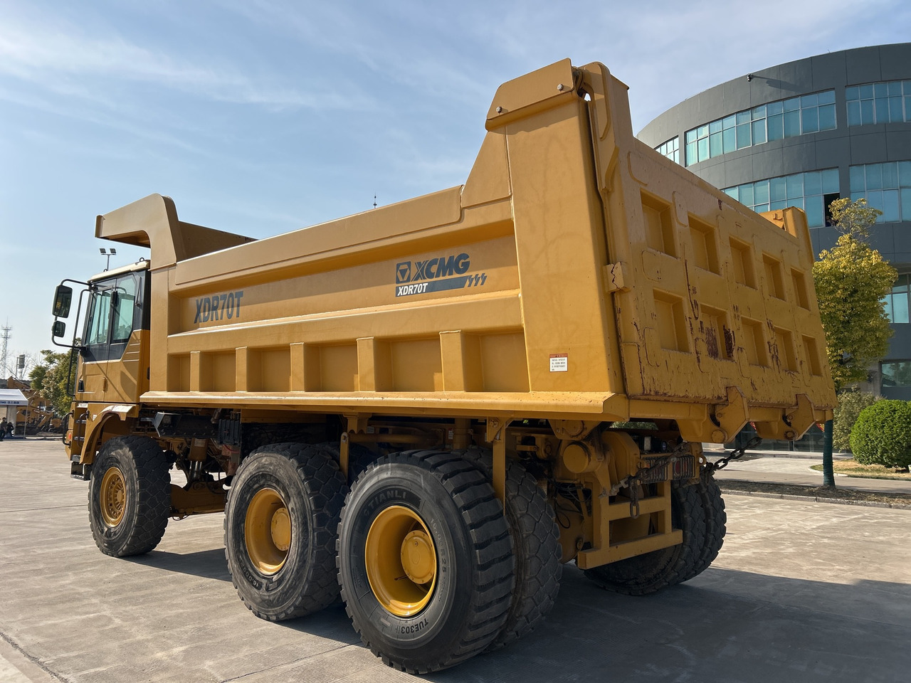 XCMG XDR70T second hand mining dump truck price - Mining machinery: picture 4 XCMG XDR70T second hand mining dump truck price - Mining machinery: picture 4