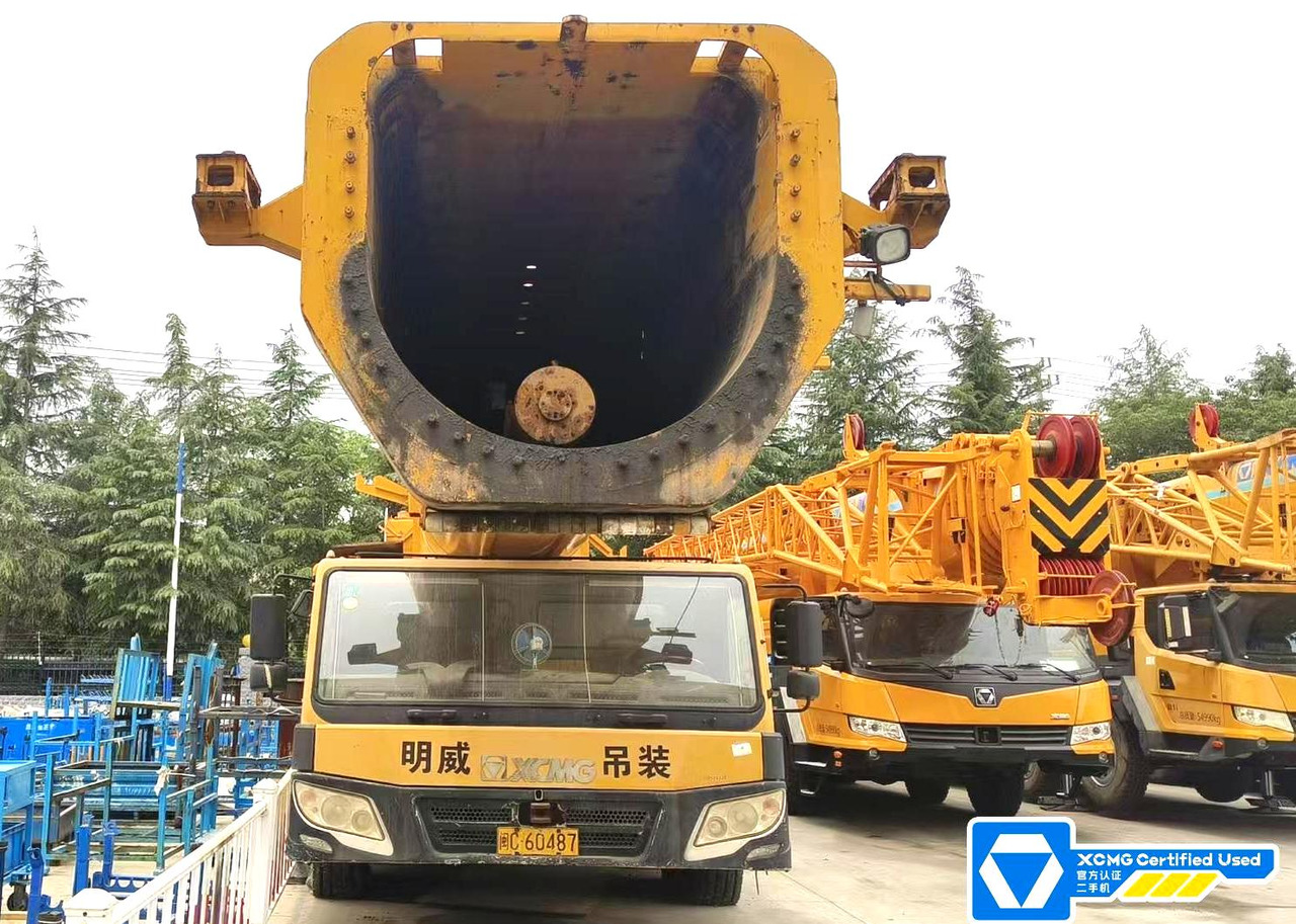 XCMG second hand large ton all terrain crane 650 ton QAY650 - All terrain crane: picture 5 XCMG second hand large ton all terrain crane 650 ton QAY650 - All terrain crane: picture 5