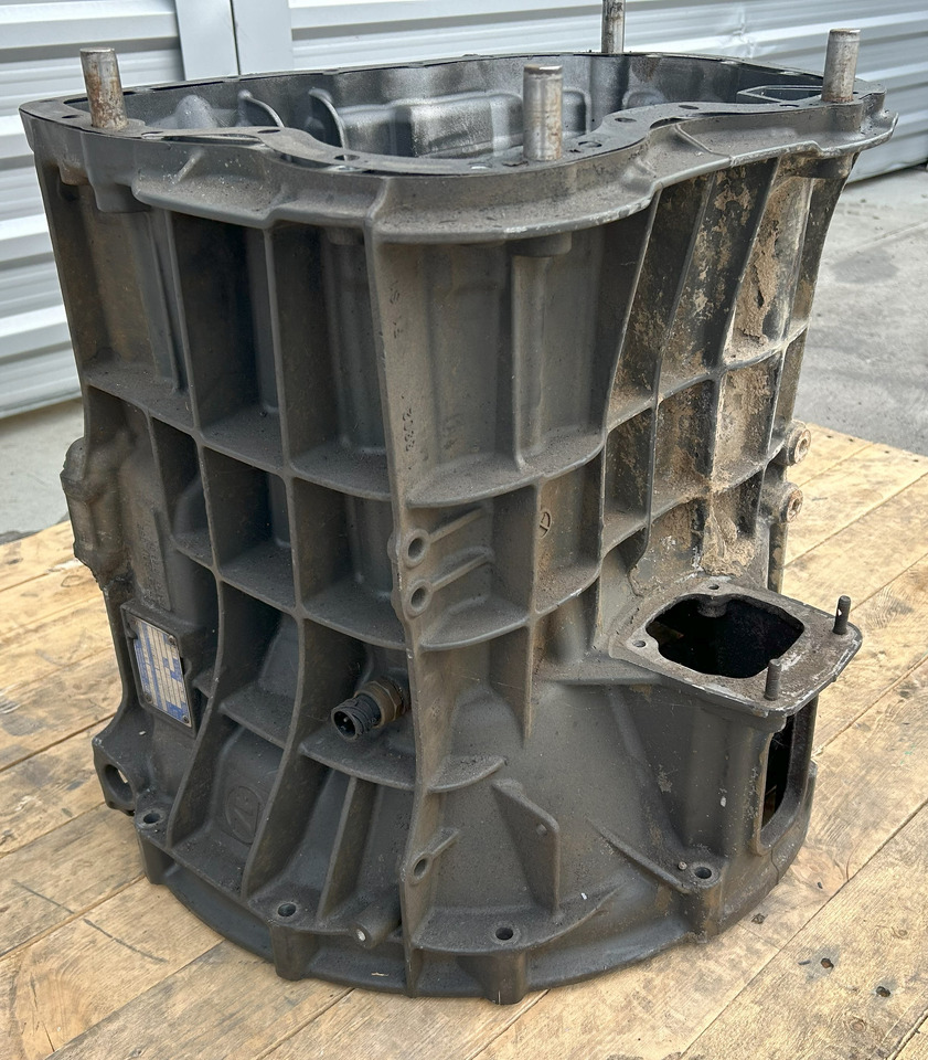 DAF GEARBOX HOUSING ZF ECOSPLIT IV 16S2331TD - Gearbox and parts for Truck: picture 1 DAF GEARBOX HOUSING ZF ECOSPLIT IV 16S2331TD - Gearbox and parts for Truck: picture 1