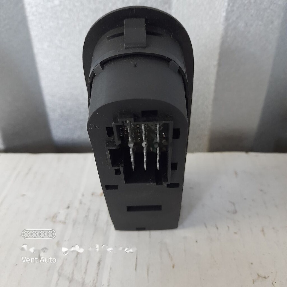 DAF XF 106 1895436 DAF 1895436 truck - Dashboard for Truck: picture 3 DAF XF 106 1895436 DAF 1895436 truck - Dashboard for Truck: picture 3